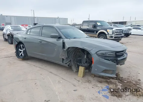 2017 Dodge Charger Se Rwd from USA, damaged, VIN 2C3CDXBGXHH620743